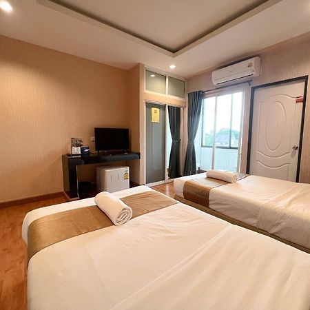 Inspire House Hotel Chiang Mai Dış mekan fotoğraf