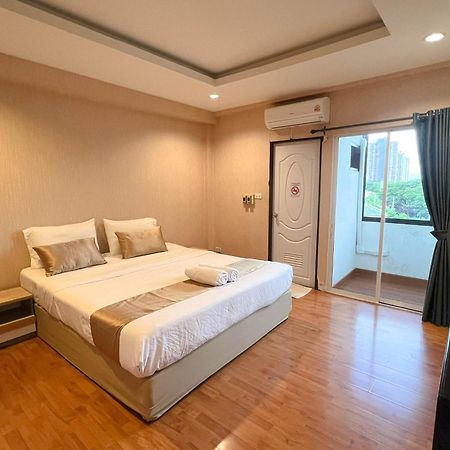 Inspire House Hotel Chiang Mai Dış mekan fotoğraf