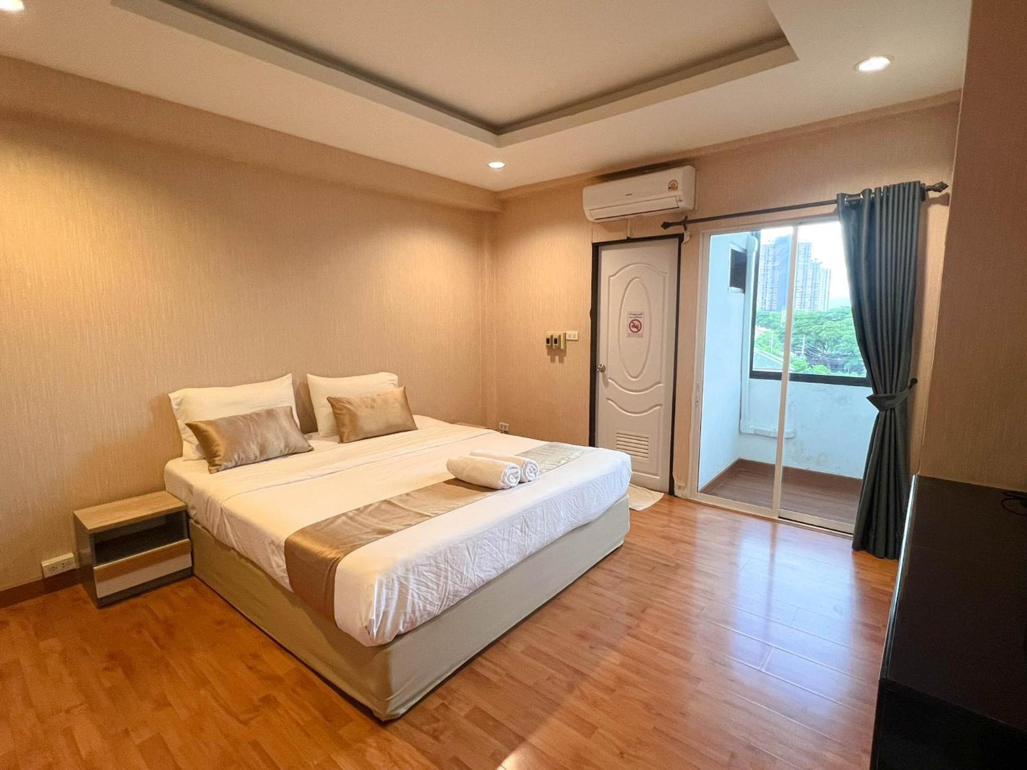 Inspire House Hotel Chiang Mai Dış mekan fotoğraf
